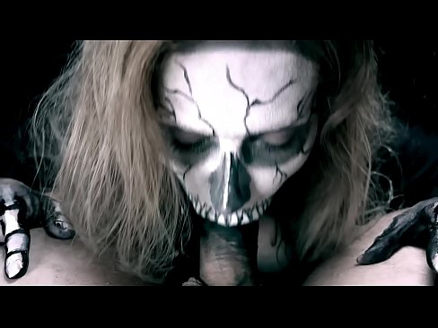 ❤️ ສາວ Demon ດູດ cock ກັບປາກສີດໍາຂອງນາງແລະກືນ cum. ຮູບໂປ້ທາງຮູທະວານ ທີ່ lo.teencumpot.ru ❤